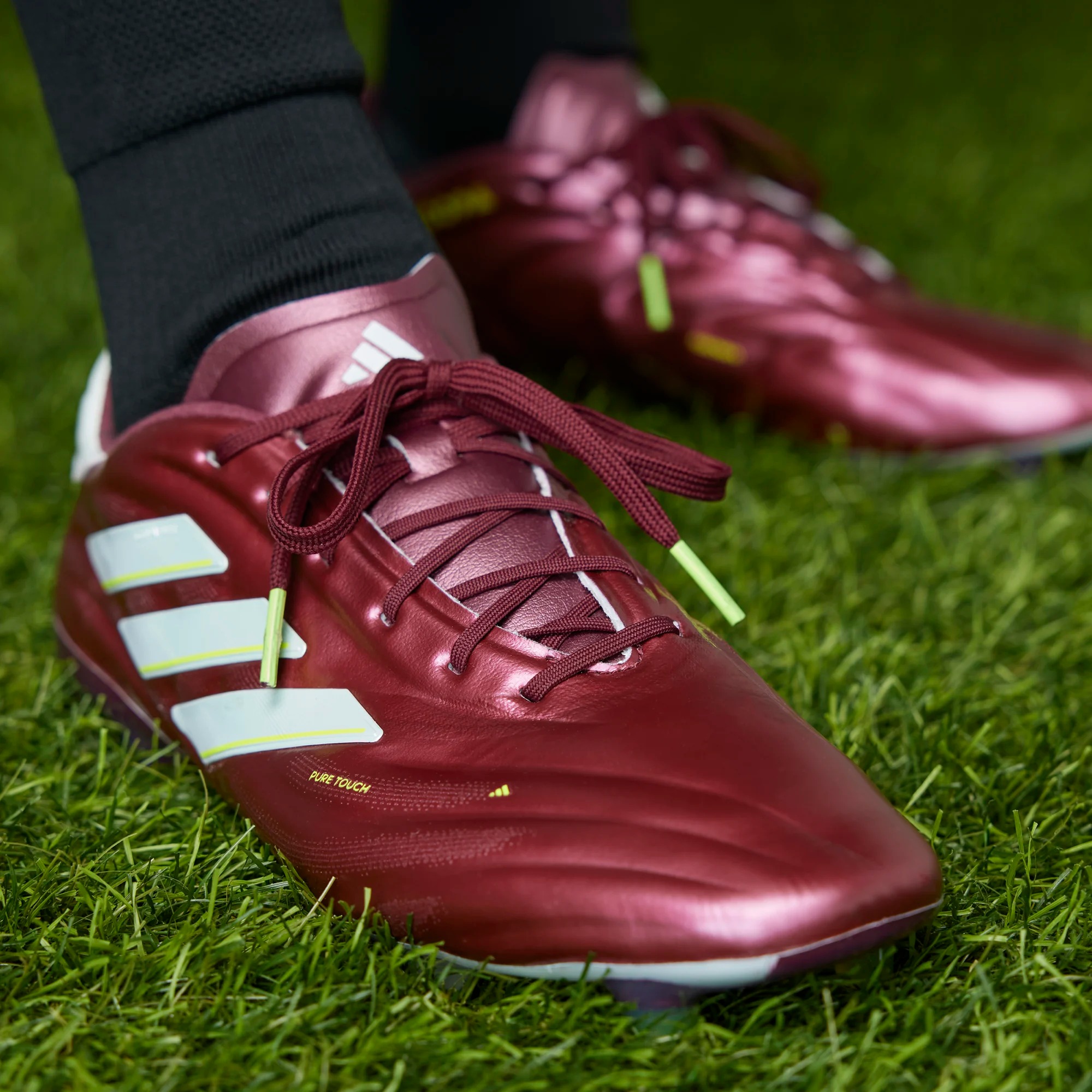 Adidas predator shadow hotsell