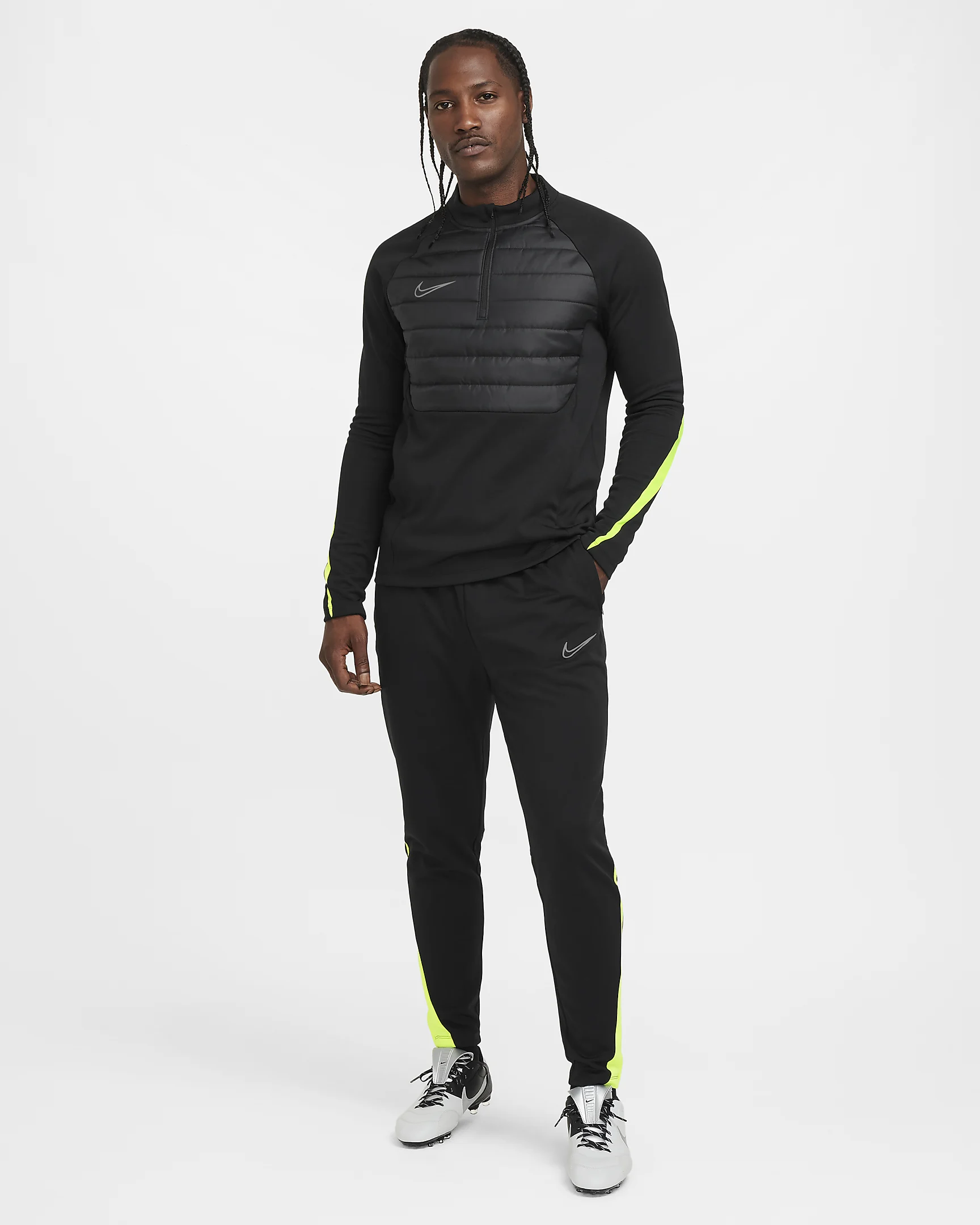 NIKE ACADEMY WINTER WARRIOR PANT BLACK/VOLT