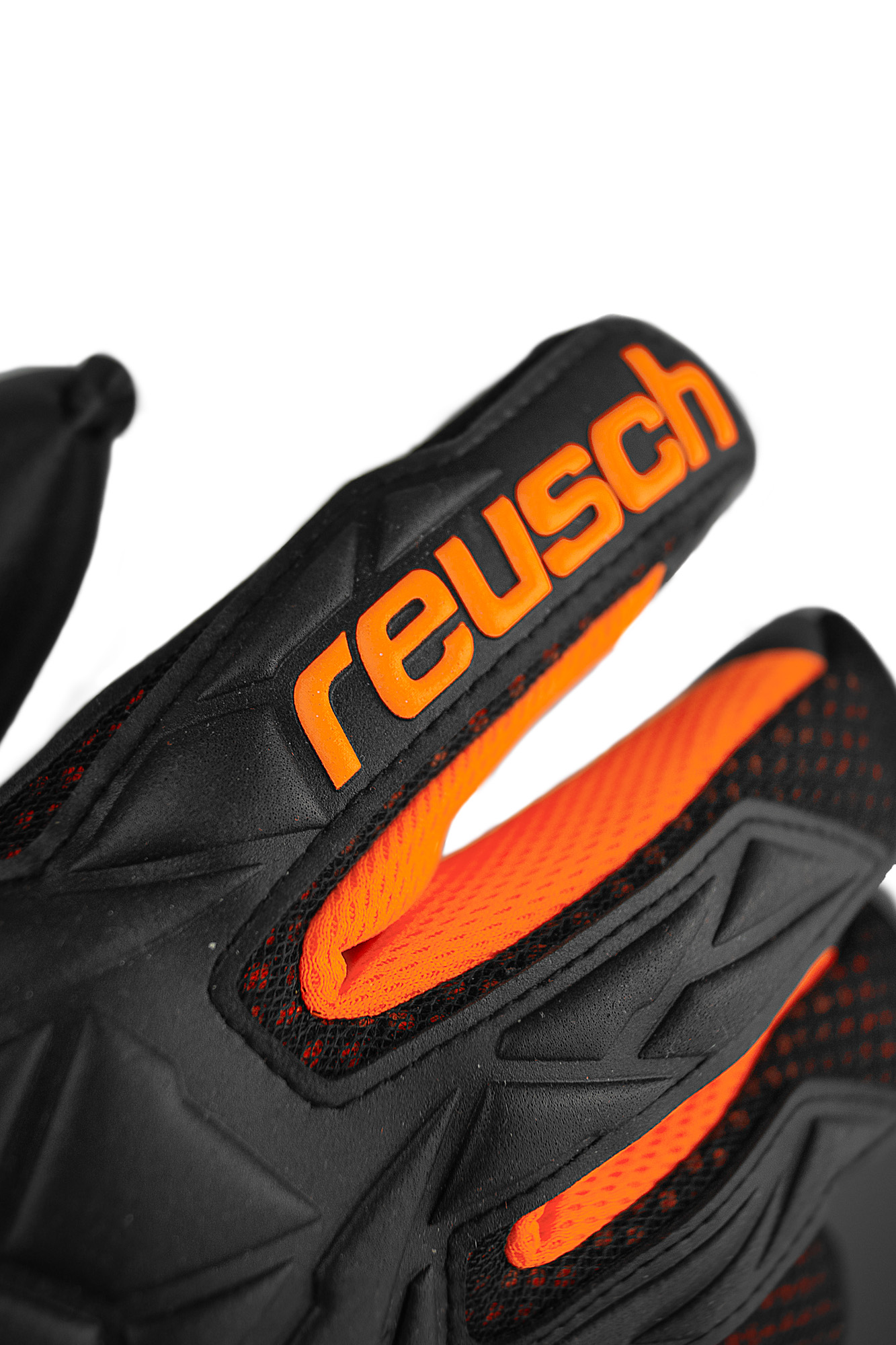 REUSCH ATTRAKT INFINITY AIRVENT BLACK/SHOCKING ORANGE