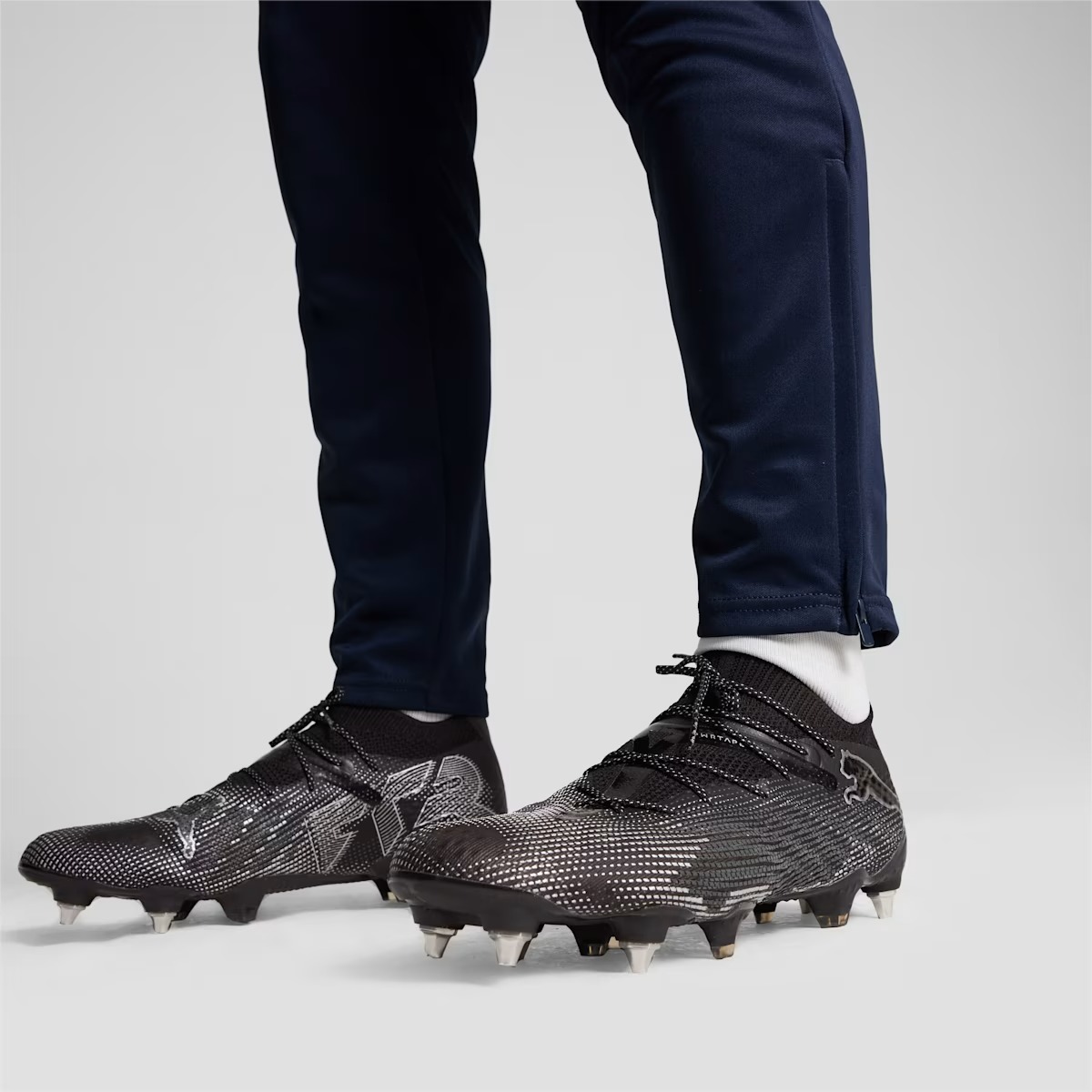 PPUMA FUTURE 7 ULTIMATE MXSG PUMA BLACK-PUMA SILVER