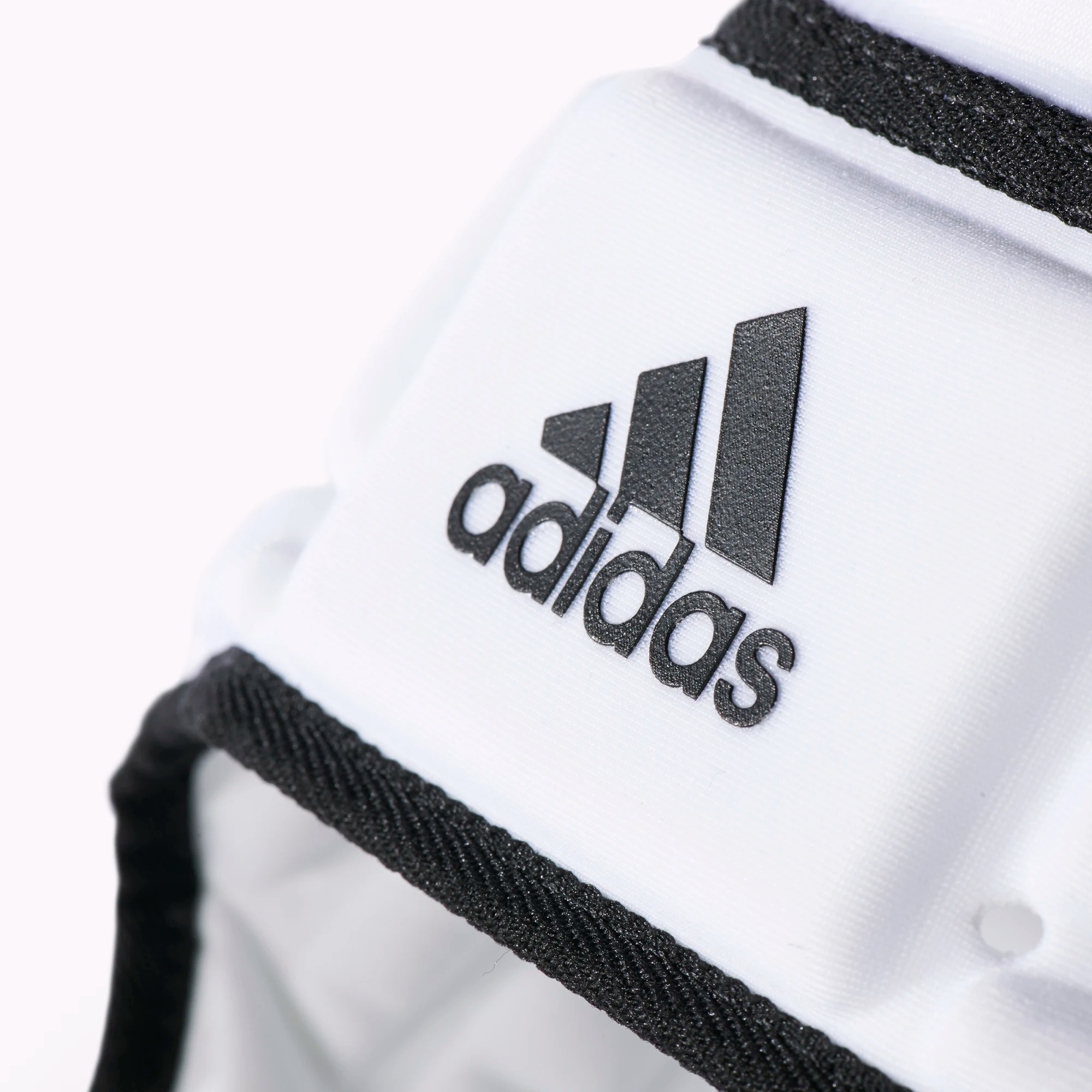 ADIDAS HEADGUARD  WHITE/BLACK