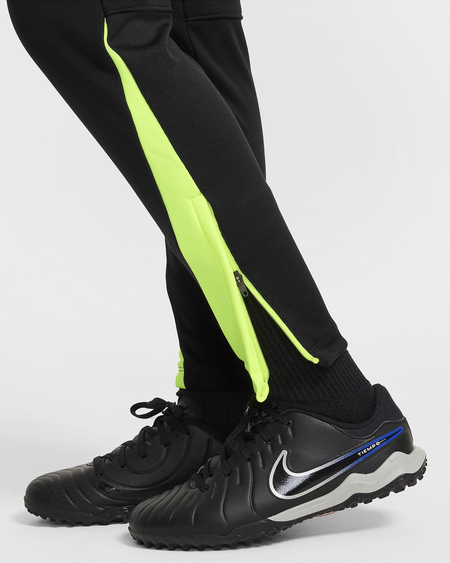 NIKE THERMA-FIT ACADEMY PANT JUNIOR BLACK/VOLT