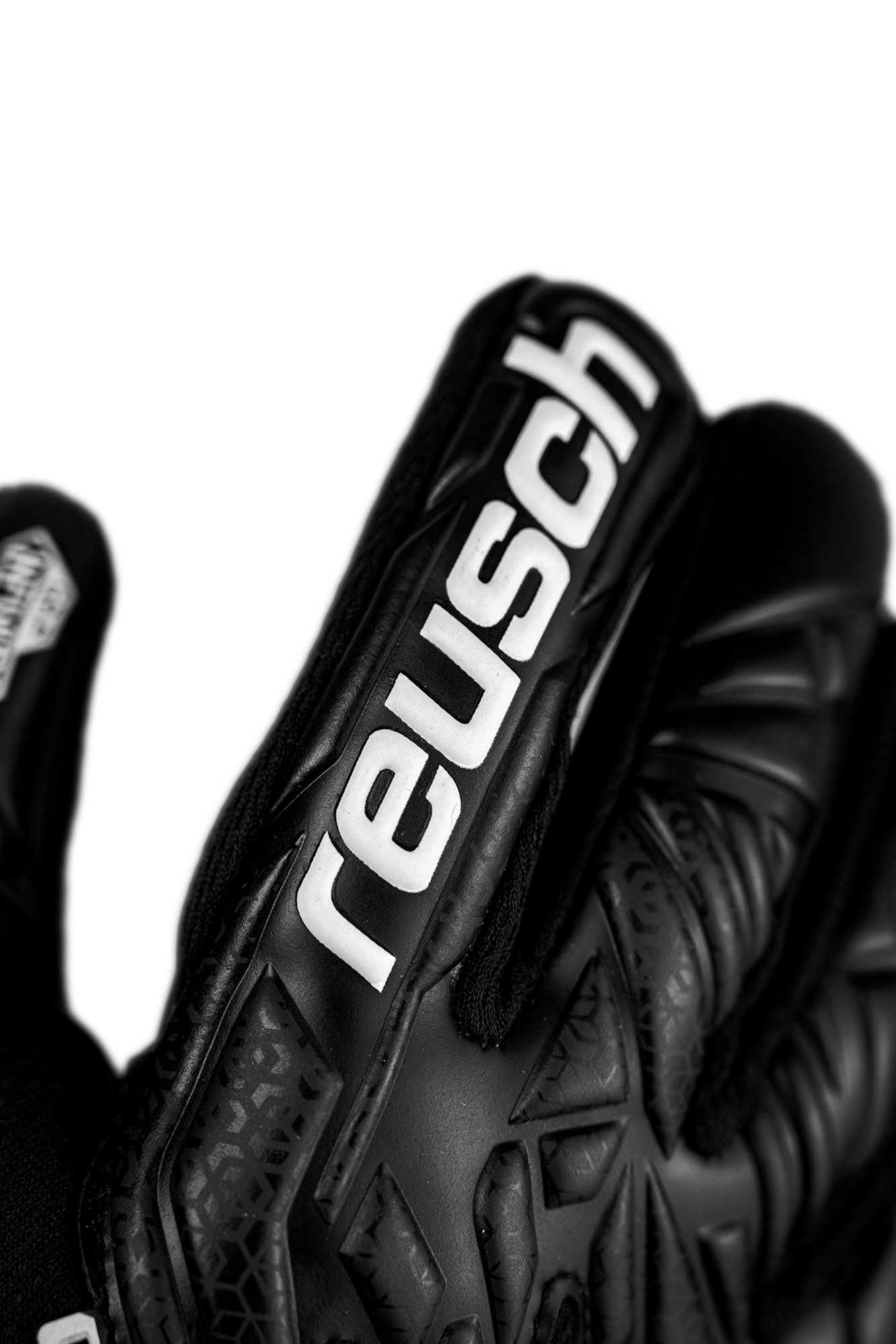 REUSCH ATTRAKT INFINITY NC JUNIOR BLACK 25